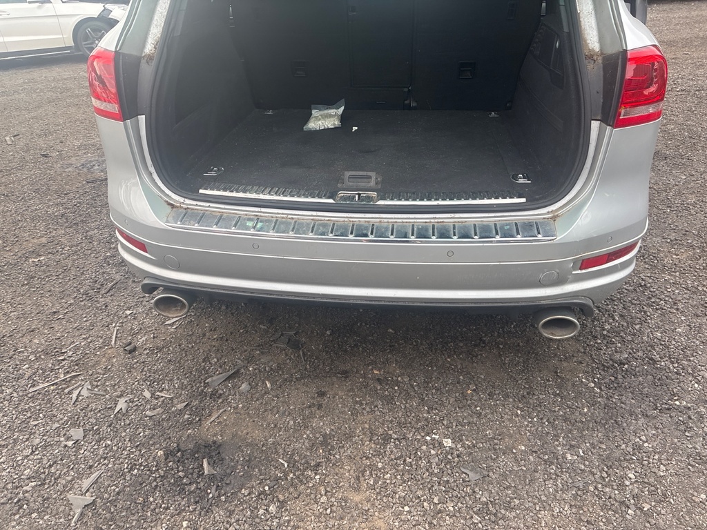 [EPE-117355] Paragolpes trasero VW Touareg 7P5