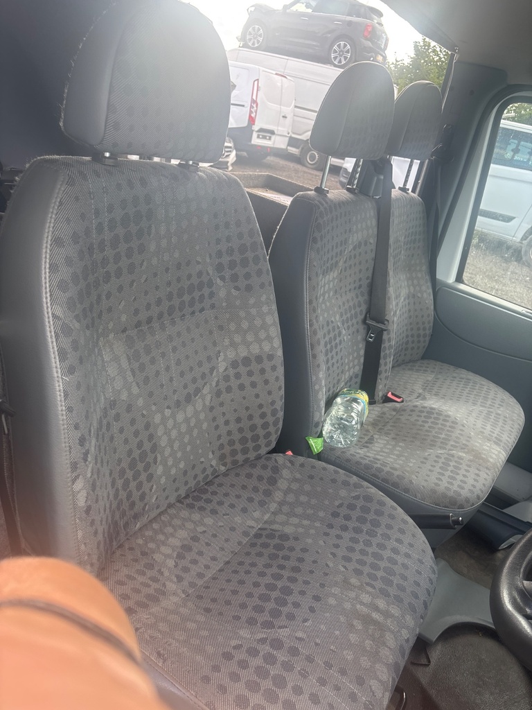 [EPE-119180] Asiento delantero derecho Ford Transit