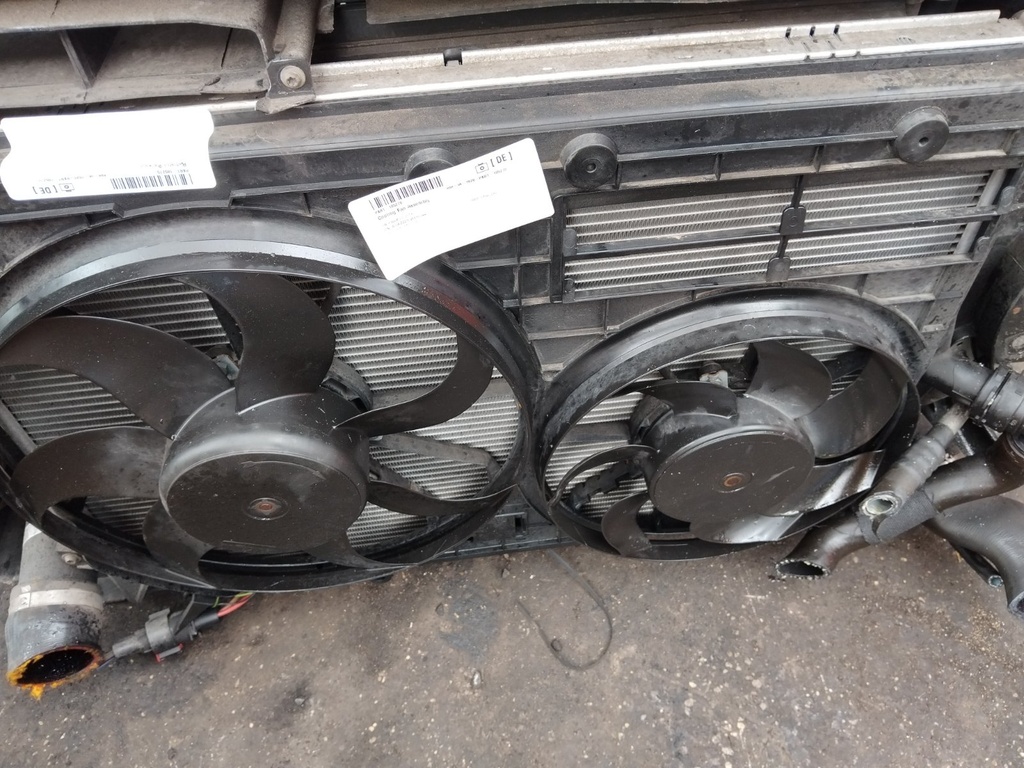 [EPE-121830] Conjunto de ventilador de refrigeración VW Passat CC 2.0 TDI