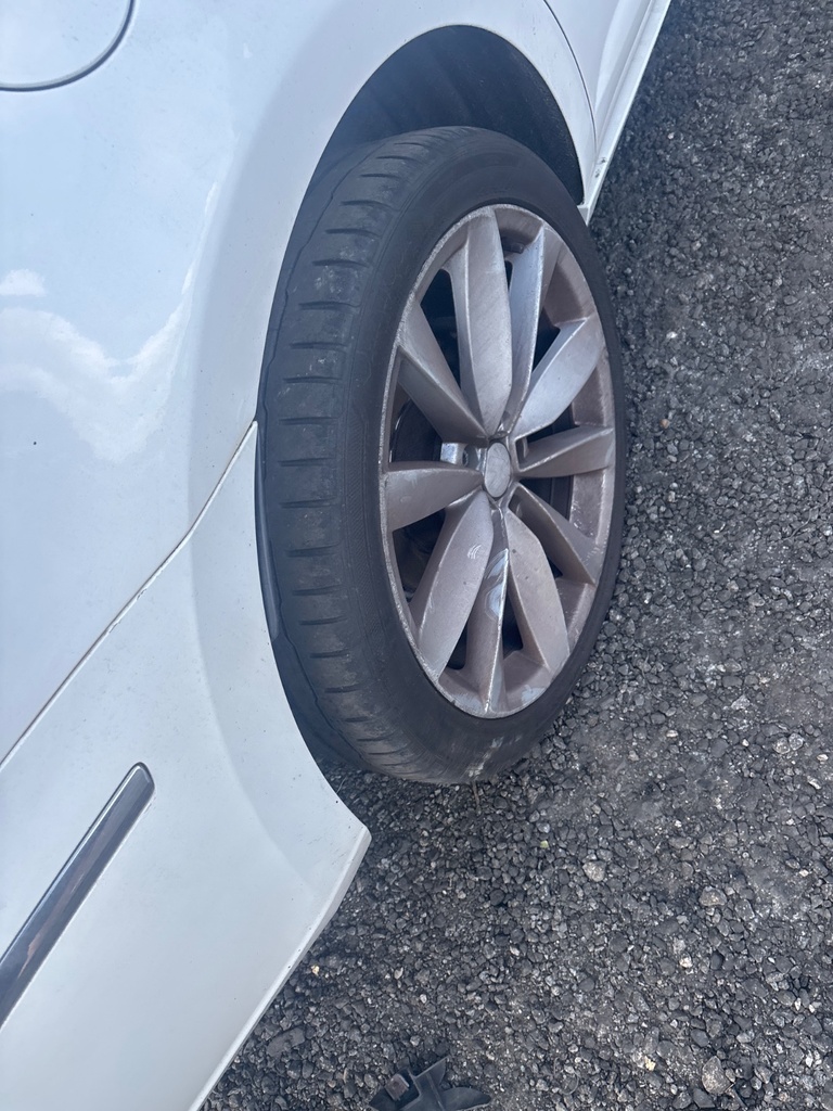 [EPE-121886] Llanta de aleación VW Passat CC