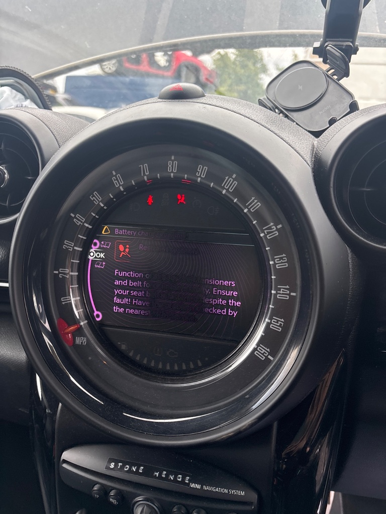 [EPE-122324] Pantalla multifunción Mini Countryman Cooper S