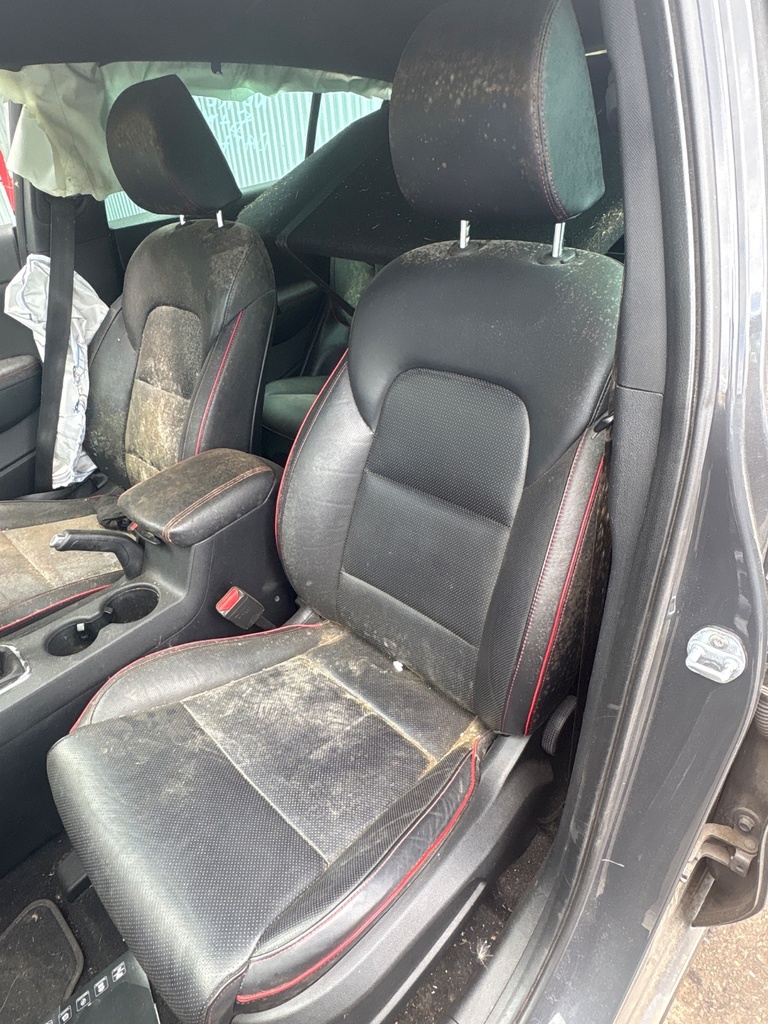 [EPE-123036] Asiento delantero izquierdo Kia Sportage 2019