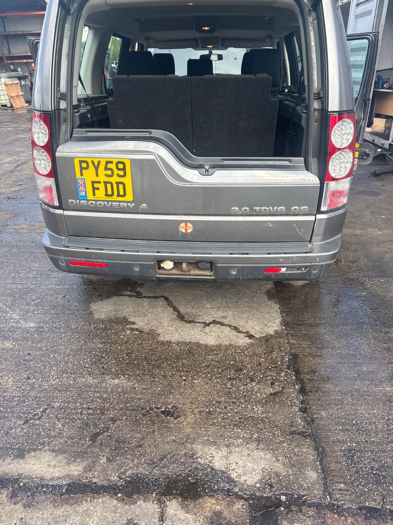 [EPE-123416] Paragolpes trasero Land Rover Discovery 2009