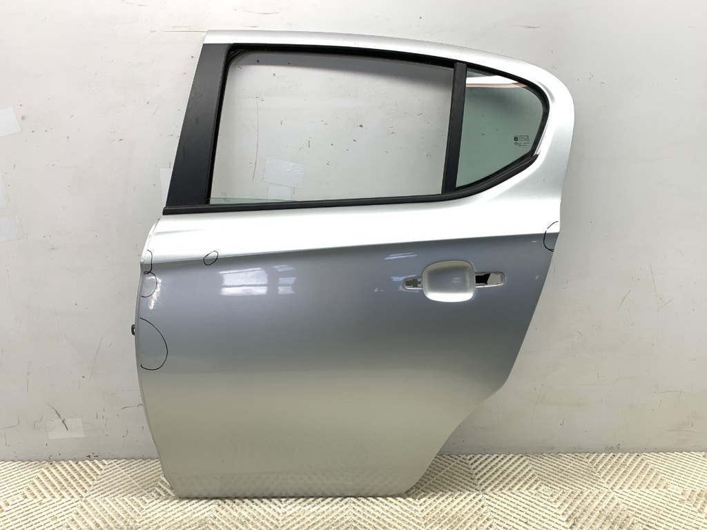 [STARK-825438] Puerta trasera izquierda Opel Corsa E (X15) 2014-2022