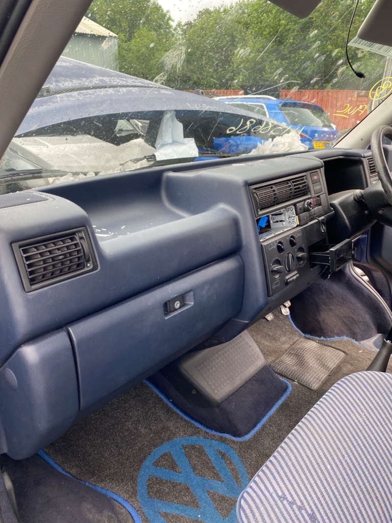 [EPE-107113] Salpicadero Volkswagen Caravelle Mk IV 1997