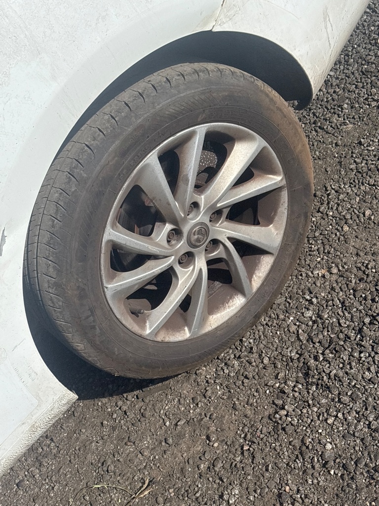 [EPE-120590] Llanta de aleación Opel Astra 2020