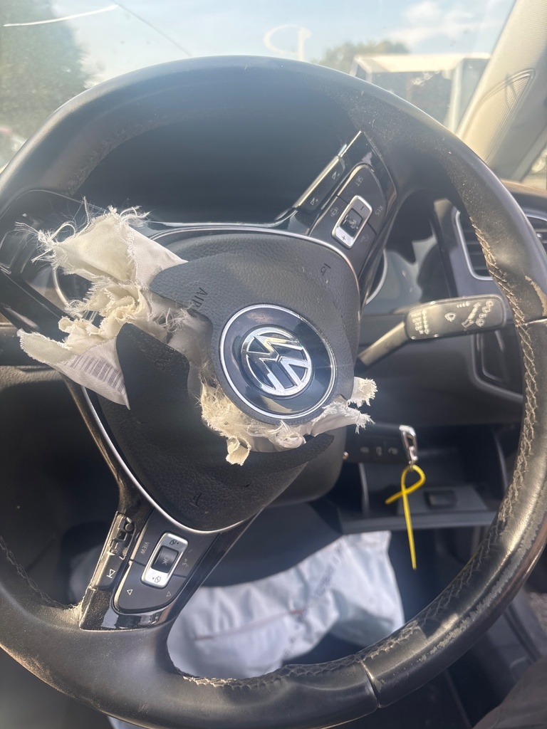 [EPE-120645] Volante de dirección VW Golf 2019