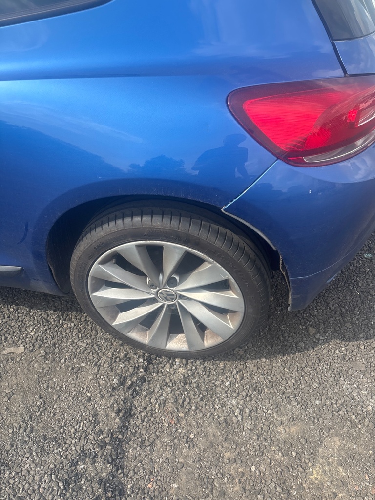[EPE-121976] Llanta de aleación VW Scirocco 2.0 TDI