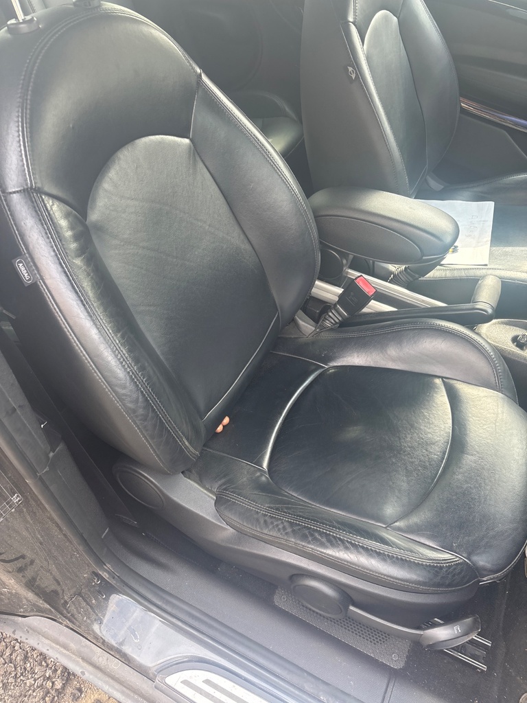 [EPE-115398] Asiento delantero derecho Mini Paceman R61