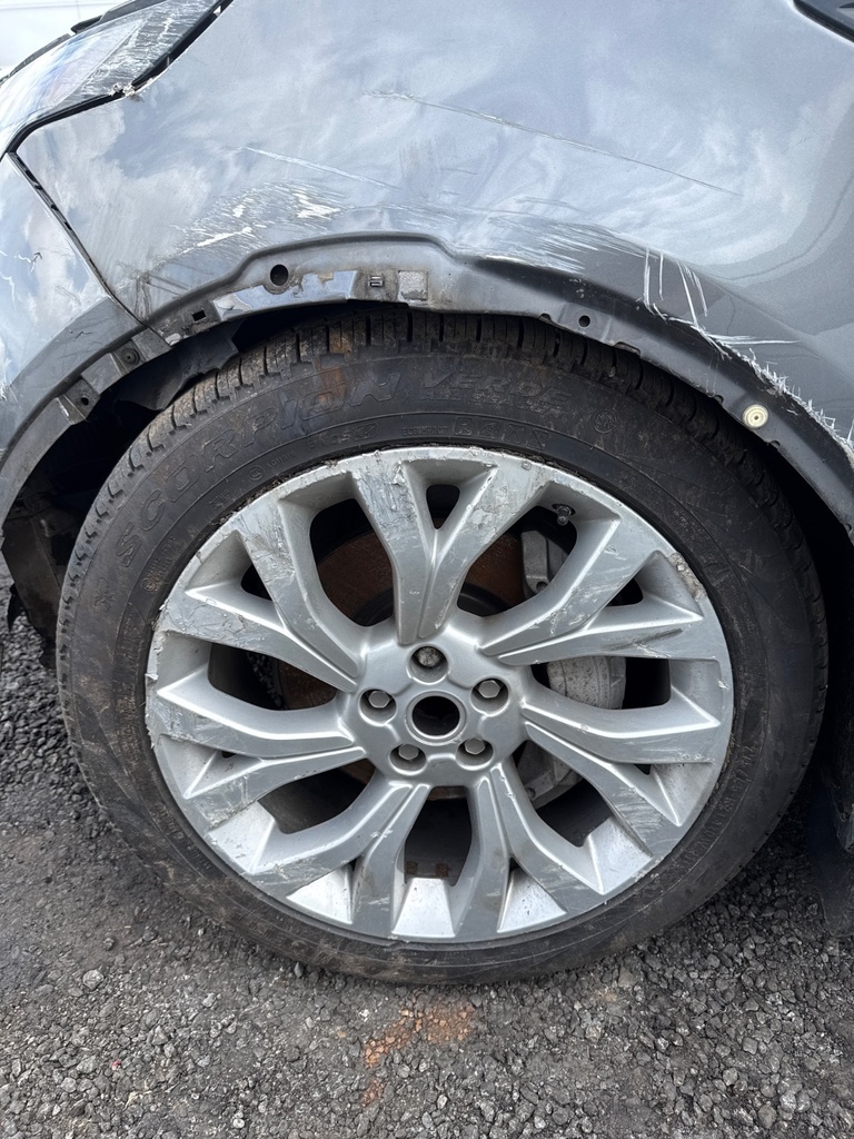 [EPE-118881] Llanta de aleación Land Rover Discovery (2018-2019)