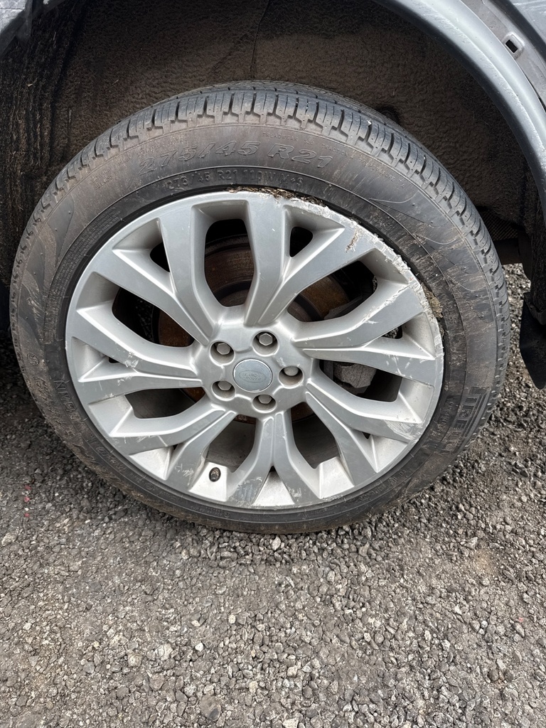 [EPE-118882] Llanta de aleación Land Rover Discovery (2018-2019)