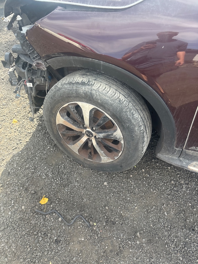 [EPE-121160] Llanta de aleación Kia Sorento