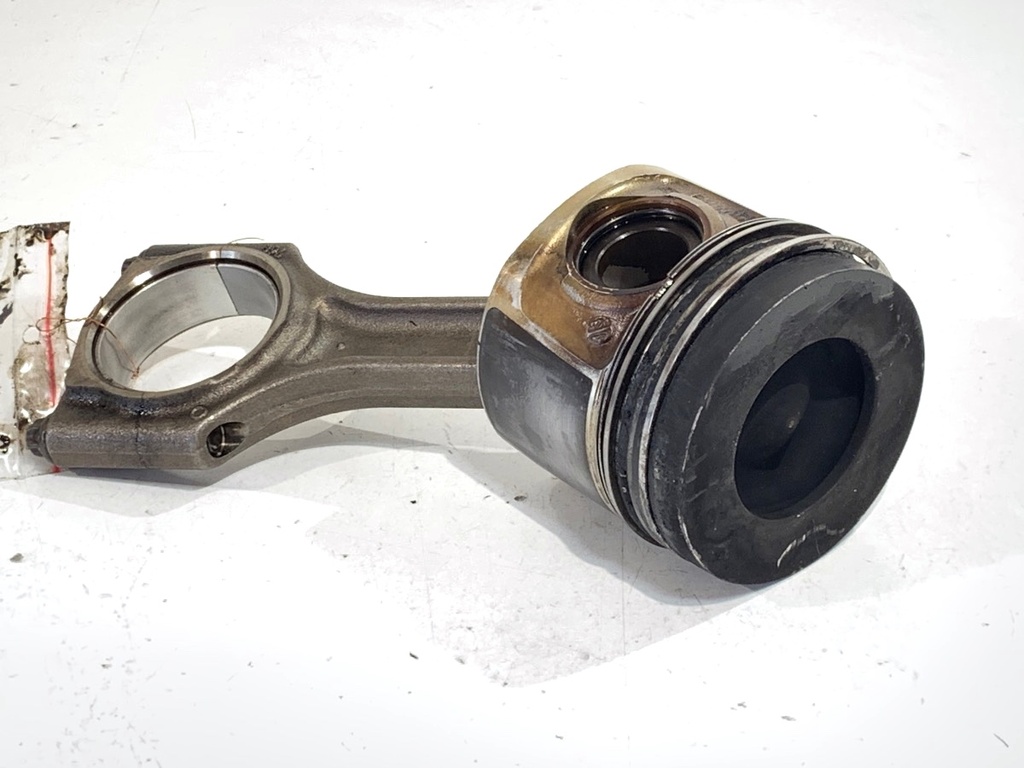 [STARK-903327] Pistón con biela BMW X5 (G05, F95) 2018-2022 B57D30C