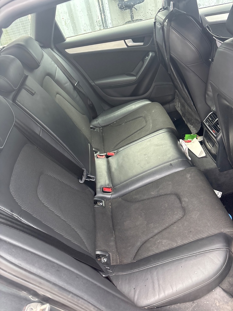 [EPE-123535] Conjunto de asientos traseros Audi A4 2012