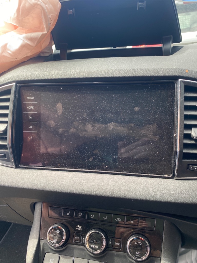 [EPE-110662] Pantalla multifunción SKODA KAROQ