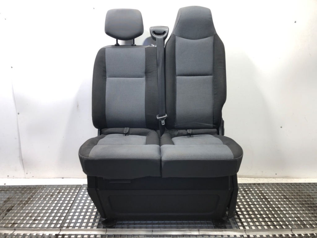 [STARK-827183] Asiento delantero derecho Renault Master III Autobus (JV) 2011-2022
