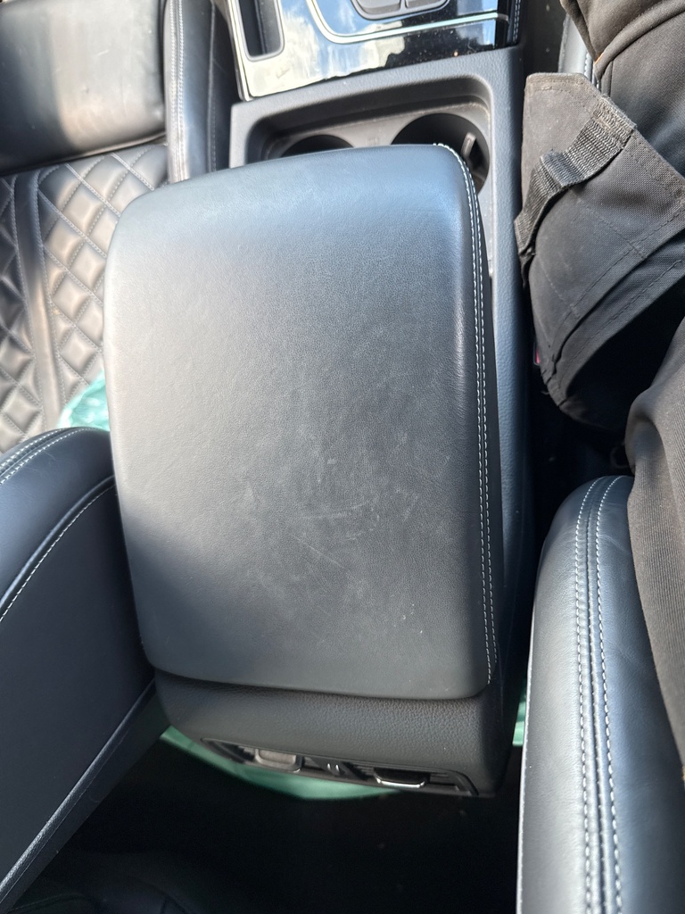 [EPE-107414] Reposabrazos consola central Audi Q5