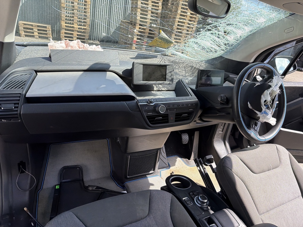 [EPE-101490] Asiento delantero izquierdo BMW i3 2015