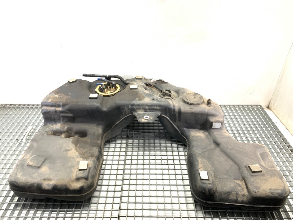 [STARK-864957] Depósito de combustible BMW X5 (G05, F95) 2018-2020