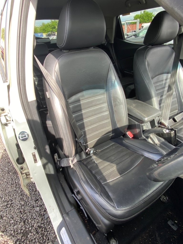 [EPE-103848] Asiento delantero derecho SsangYong Tivoli