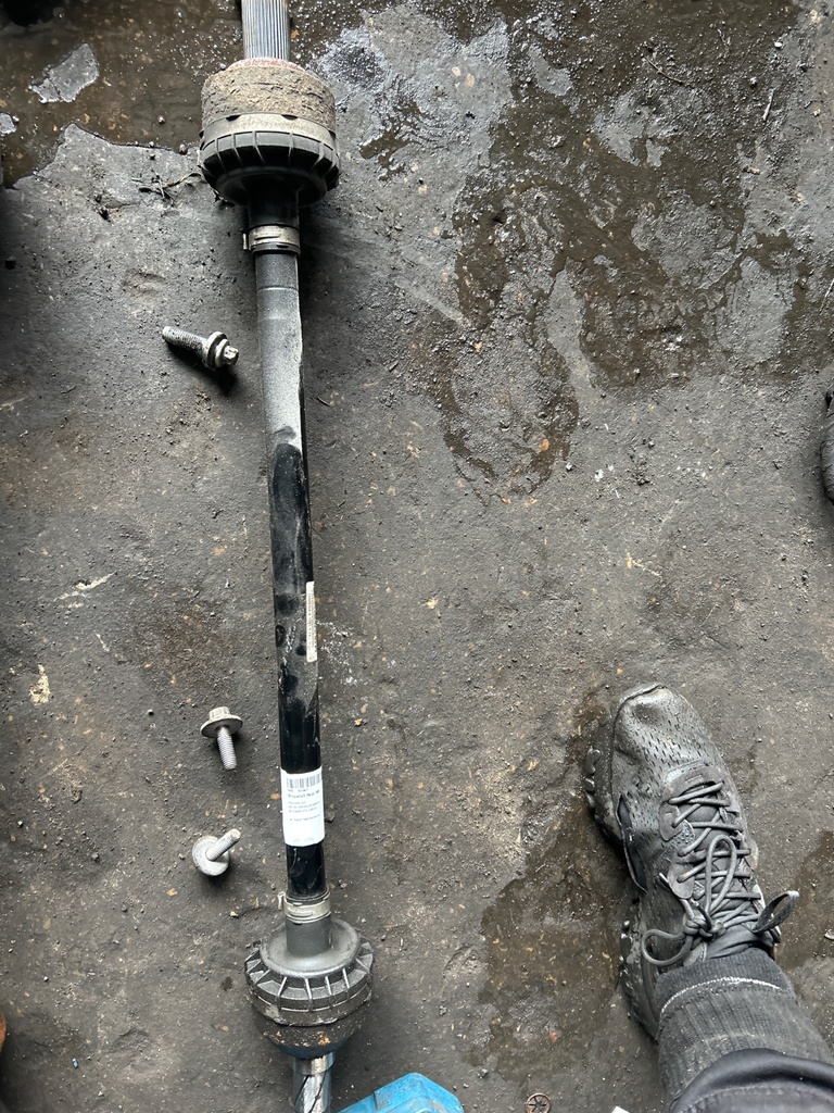 [EPE-105671] Palier trasero derecho Volvo V60