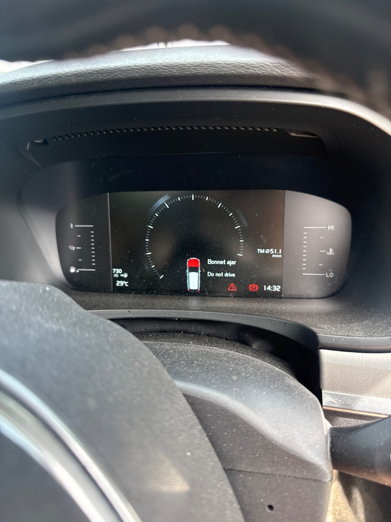 [EPE-105983] Cuadro de instrumentos Volvo V90 2017