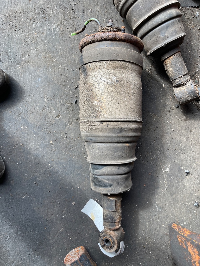 [EPE-106827] Amortiguador trasero derecho Land Rover Range Rover Sport I L320