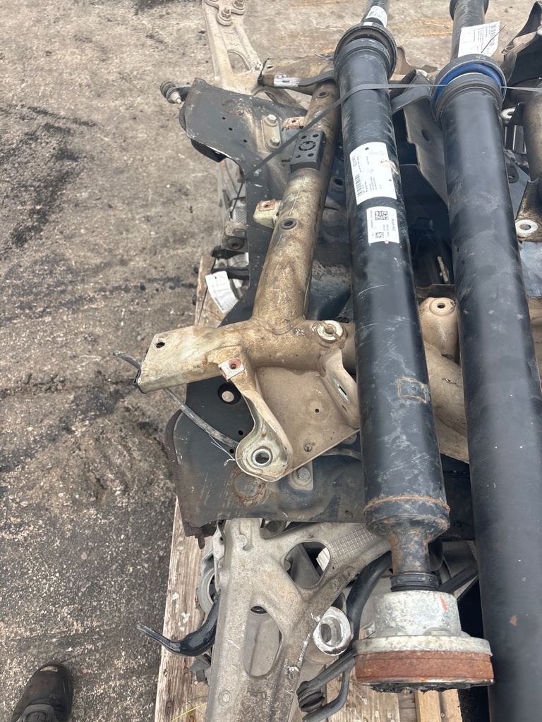 [EPE-107520] Árbol de transmisión delantero Audi Q5 FYT