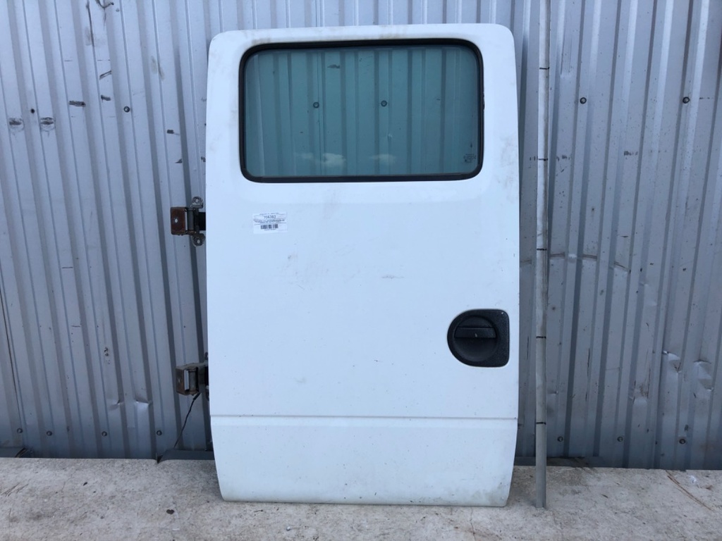 [STARK-706360] Puerta trasera izquierda Nissan Cabstar (F24M, F24W) 2006-2013
