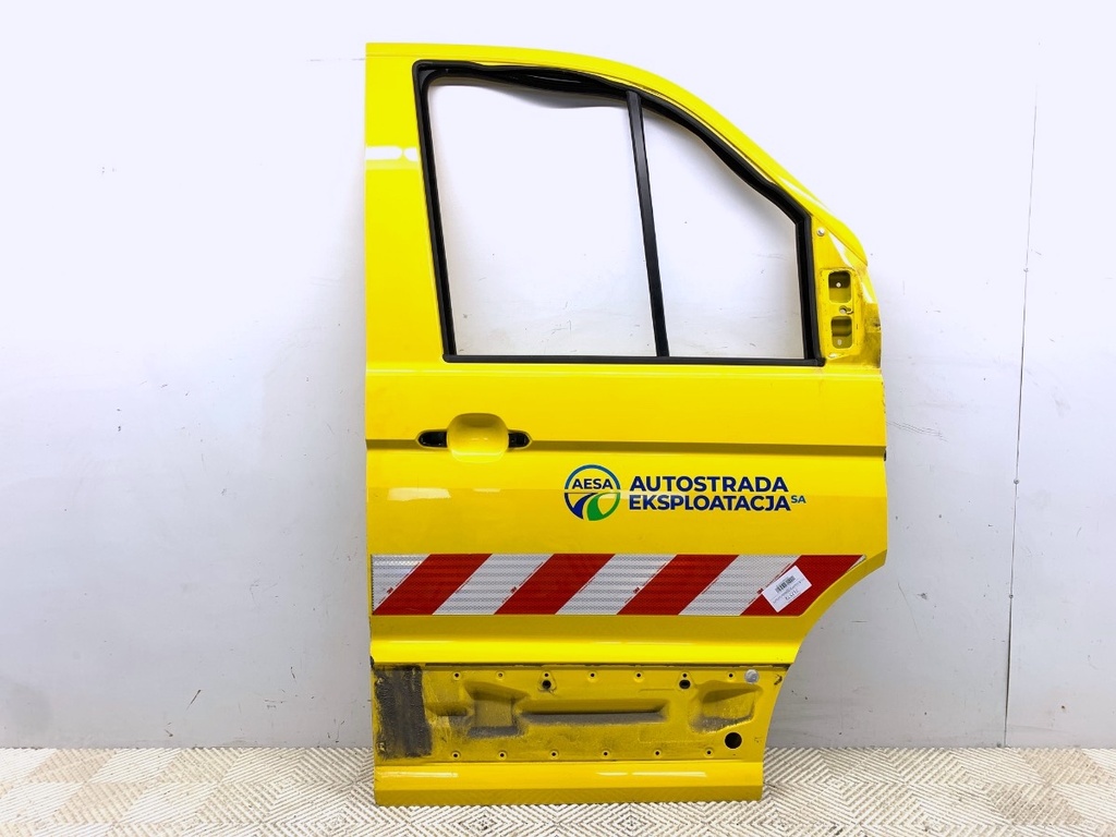 [STARK-712572] Puerta delantera derecha VW Crafter Skrzynia (SY_, SX_) 2016-2022