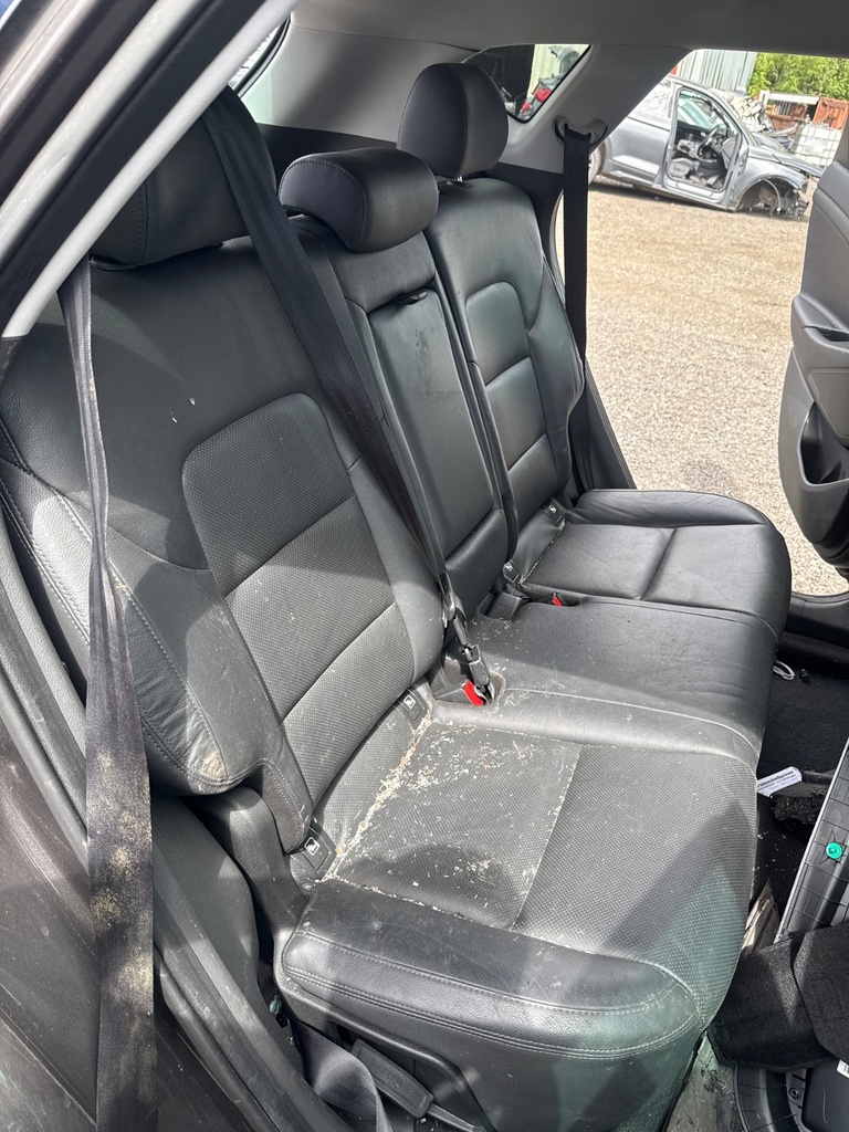 [EPE-109884] Conjunto de asiento trasero HYUNDAI TUCSON 2015