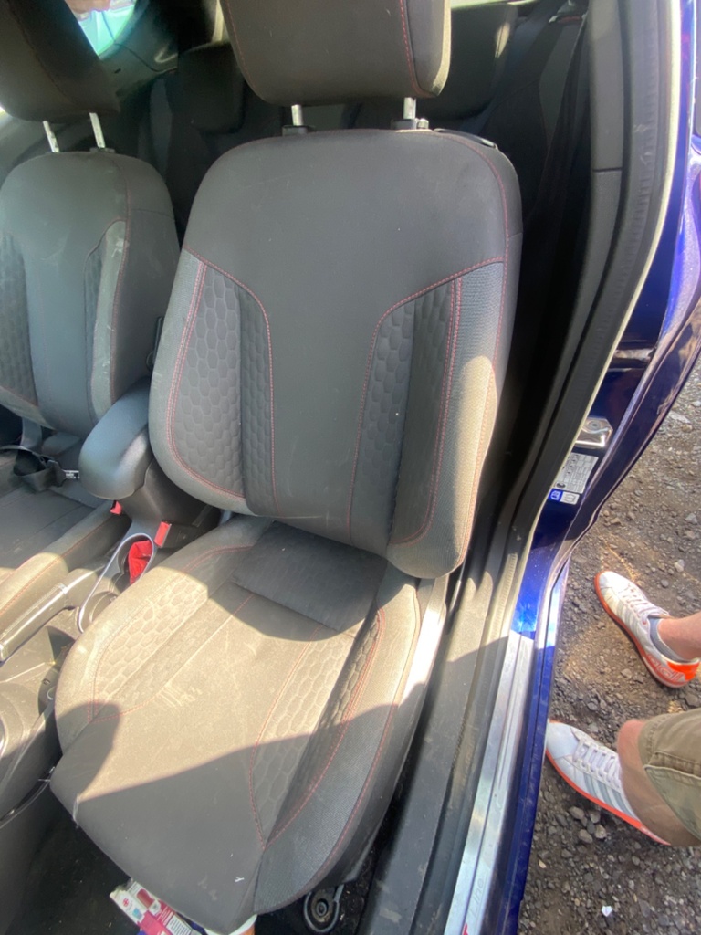 [EPE-109907] Asiento delantero izquierdo FORD Fiesta 2016