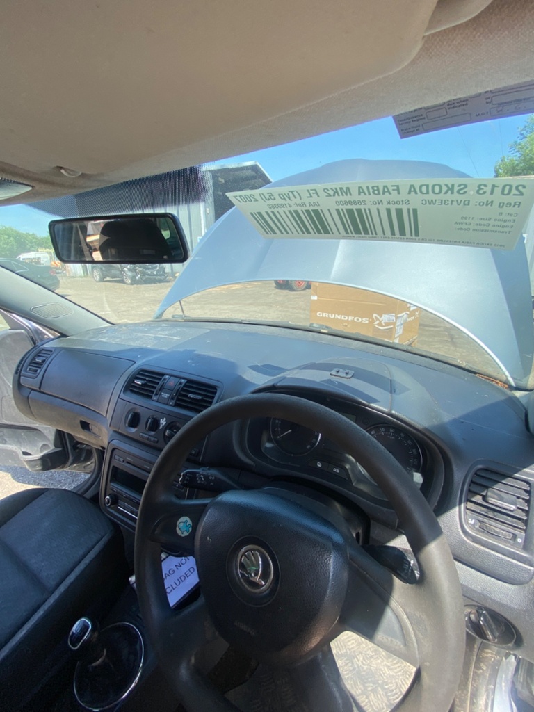 [EPE-111024] Salpicadero Skoda Fabia 2013