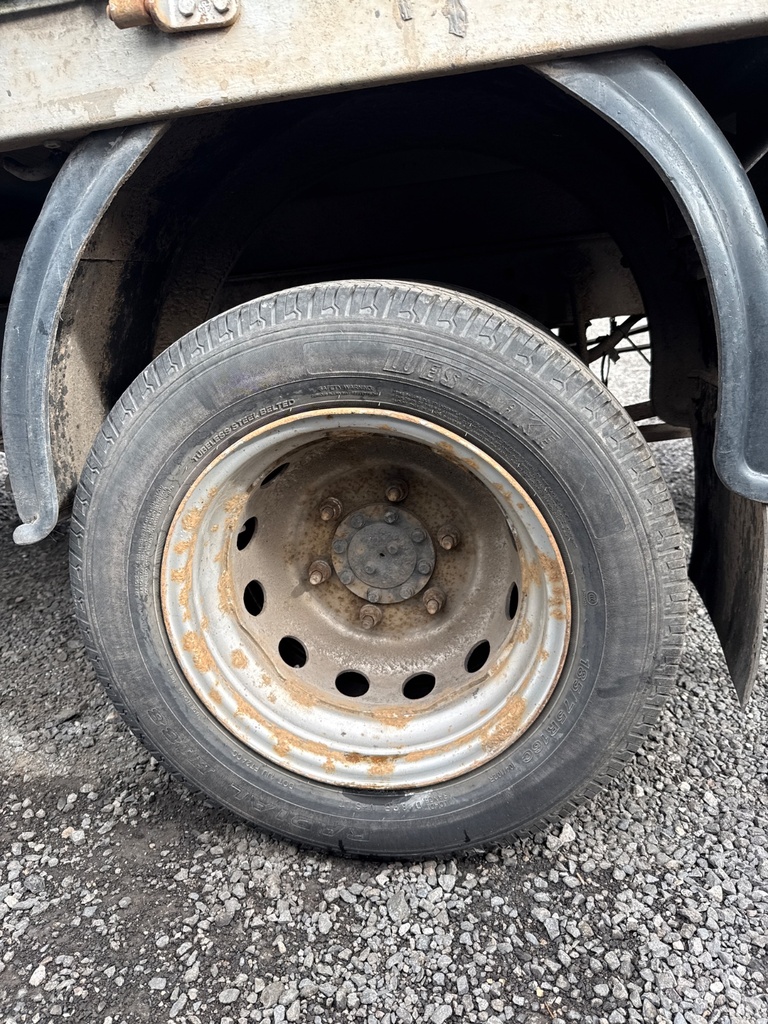 [EPE-111161] Llanta de acero Ford Transit 2007