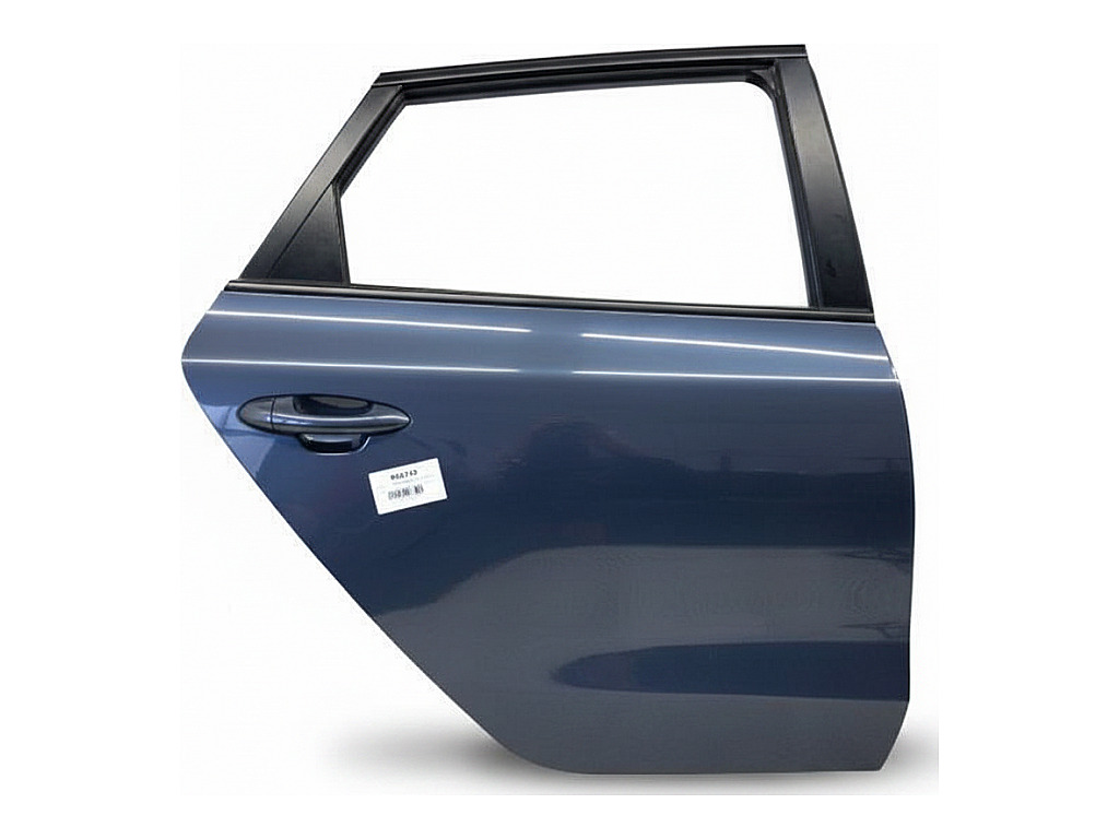 [STARK-906359] Puerta trasera derecha KIA CEE'D Sportswagon (JD) 2012-2018