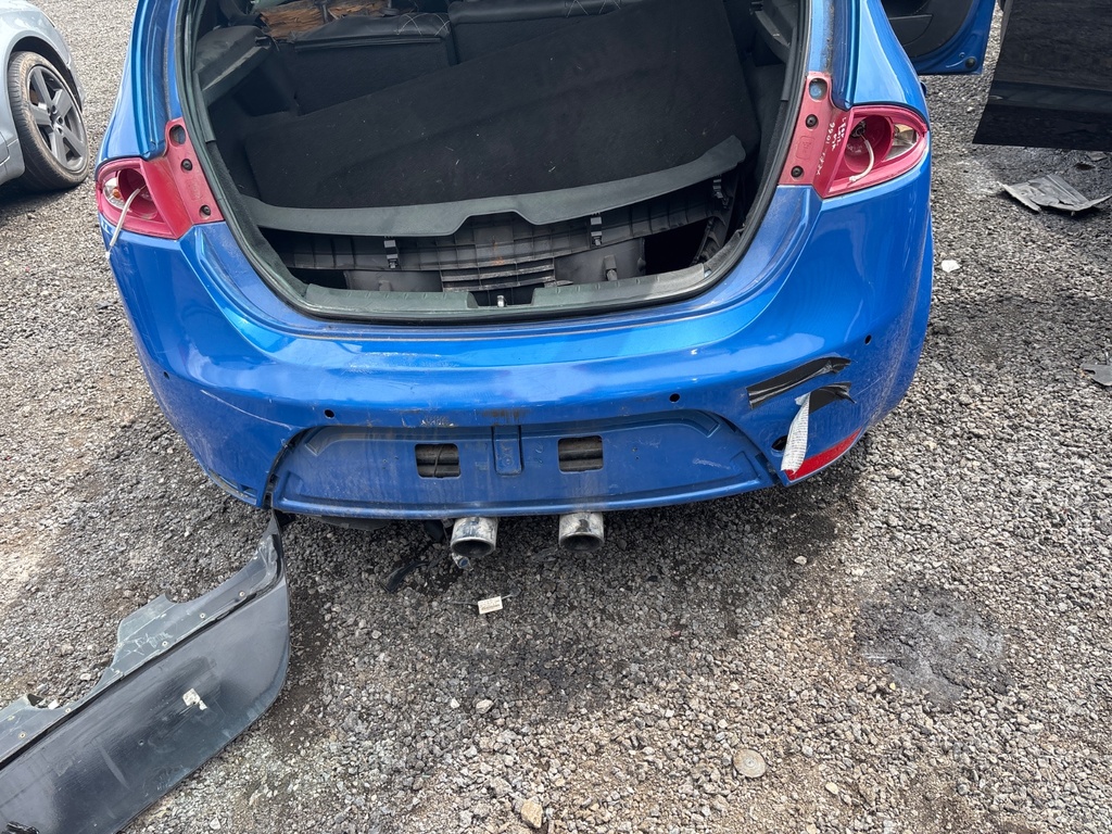[EPE-111381] Paragolpes trasero Seat Leon (2009-2012)