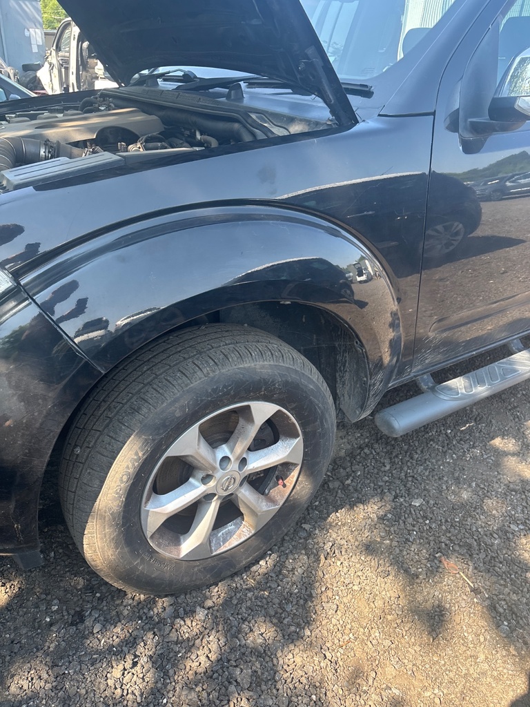 [EPE-112916] Aleta delantera izquierda Nissan Navara NP300