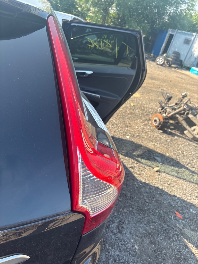 [EPE-113402] Piloto trasero derecho Volvo XC60 2014
