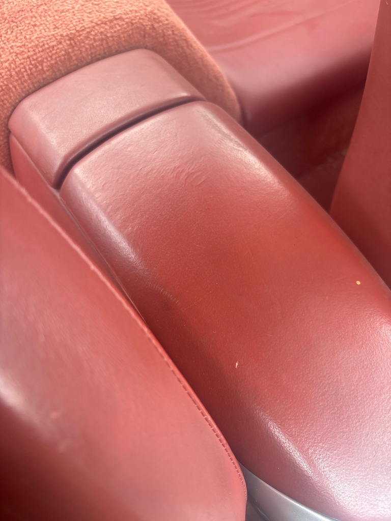 [EPE-115130] Reposabrazos de consola central Porsche 911
