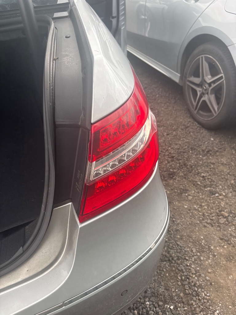[EPE-115274] Piloto trasero derecho Mercedes-Benz Clase E