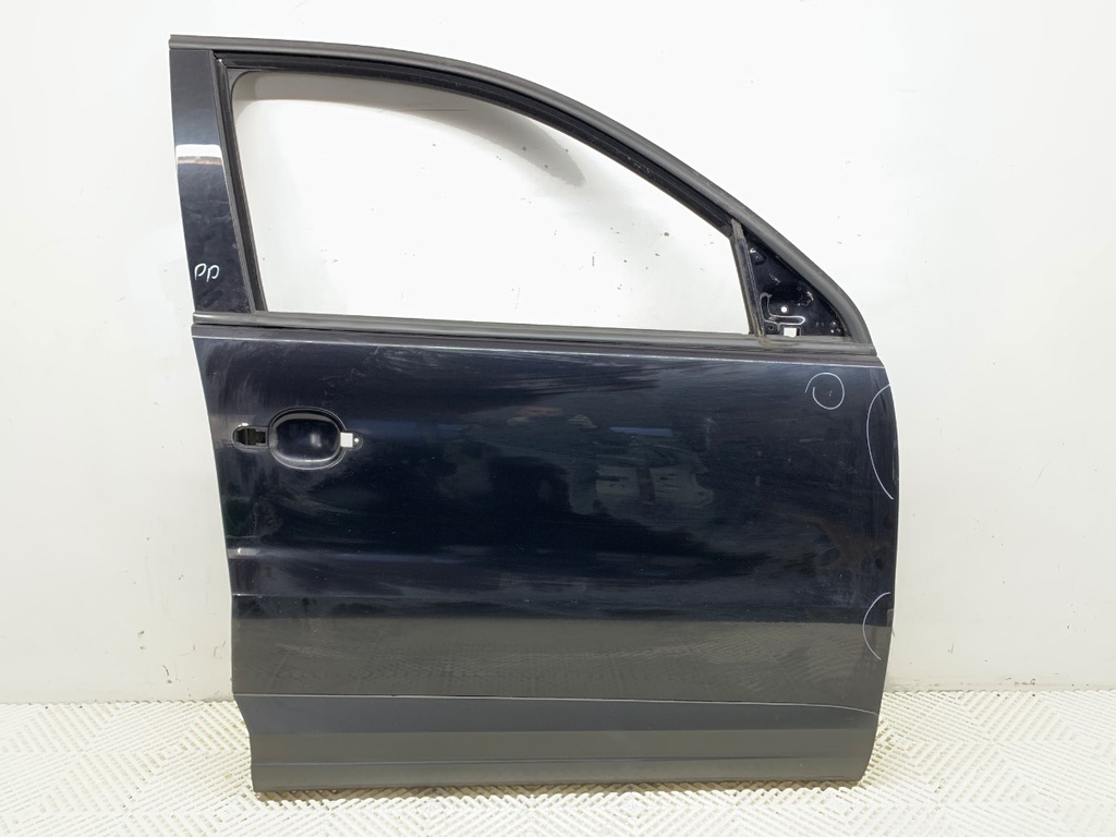 [STARK-827276] Puerta delantera derecha VW Tiguan (5N_) 2007-2018