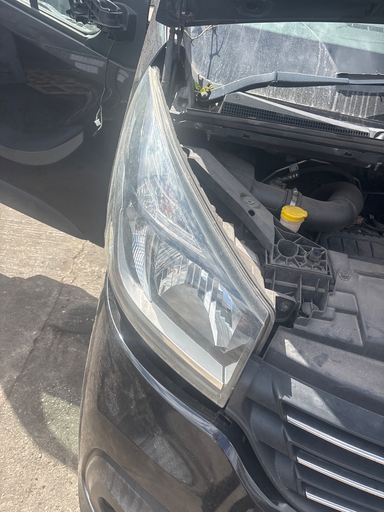 [EPE-117093] Faro derecho Renault Trafic III