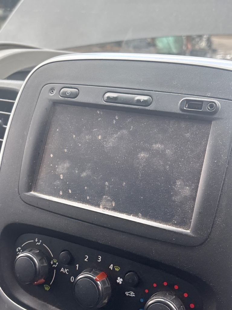 [EPE-117146] Pantalla multifunción Renault Trafic III
