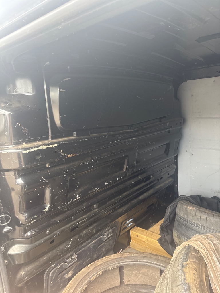 [EPE-117182] Tabique delantero Renault Trafic III