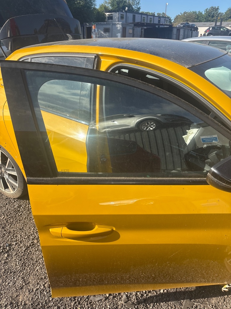 [EPE-118642] Cristal de puerta delantero derecho Peugeot 208 II