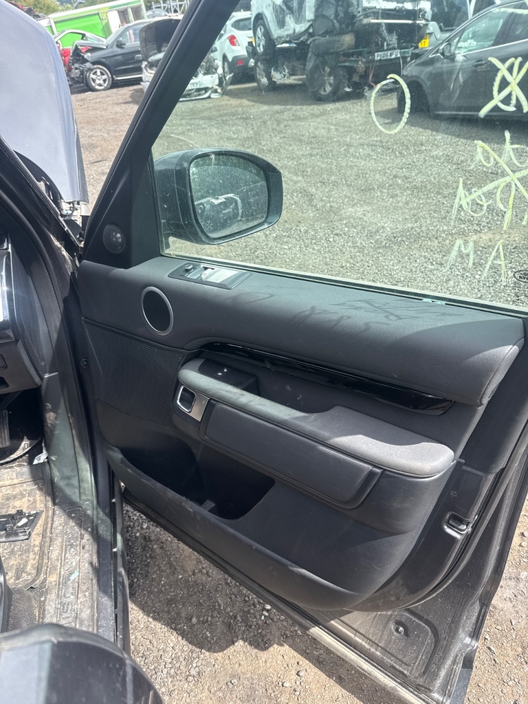 [EPE-118807] Panel interior de puerta delantera derecha Land Rover Discovery