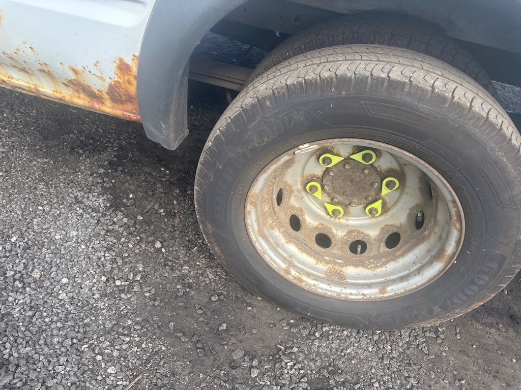 [EPE-119210] Llanta de acero Ford Transit 2013