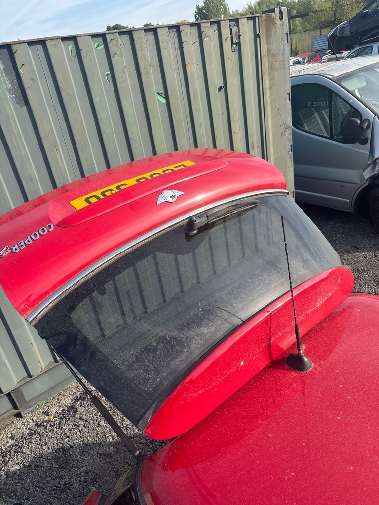 [EPE-120139] Portón trasero Mini Mini 2010