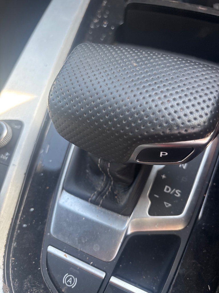 [EPE-121040] Selector de cambio automático Audi A4 35 TFSI