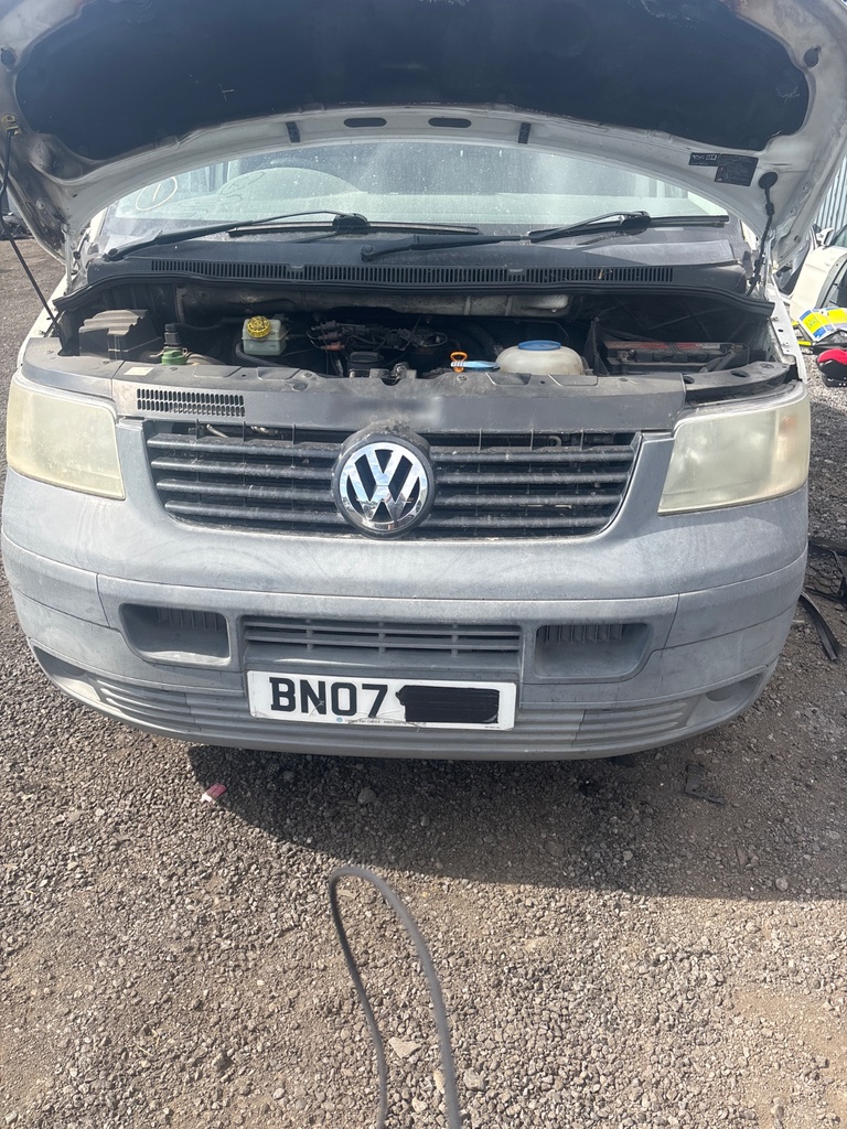 [EPE-121194] Paragolpes delantero VW Transporter T5 2007